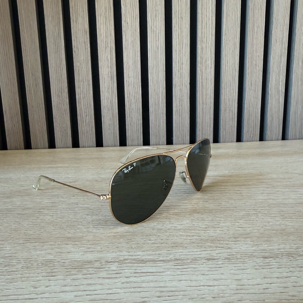 Ray-Ban Classic Gold Aviators with Dark Lenses
